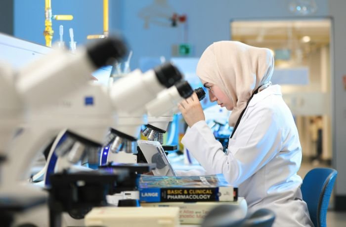 Bagaimana Quality by Design [QbD] Mulai Mengubah Cara Formula Kosmetik Dikembangkan?