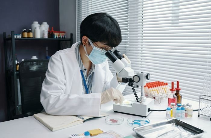 Interaksi Bahan dalam Kondisi Kulit Berbeda yang Sering Luput Dibaca