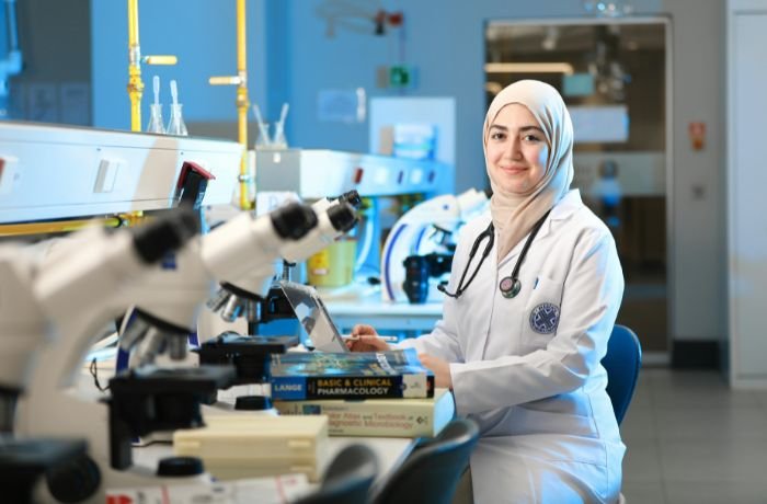 Mengapa Peneliti Kosmetik Perlu Menentukan Control Sebelum Menguji Formula?